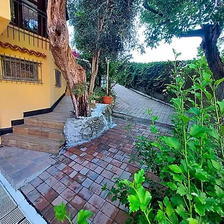 Riviera Garden فندق 3*